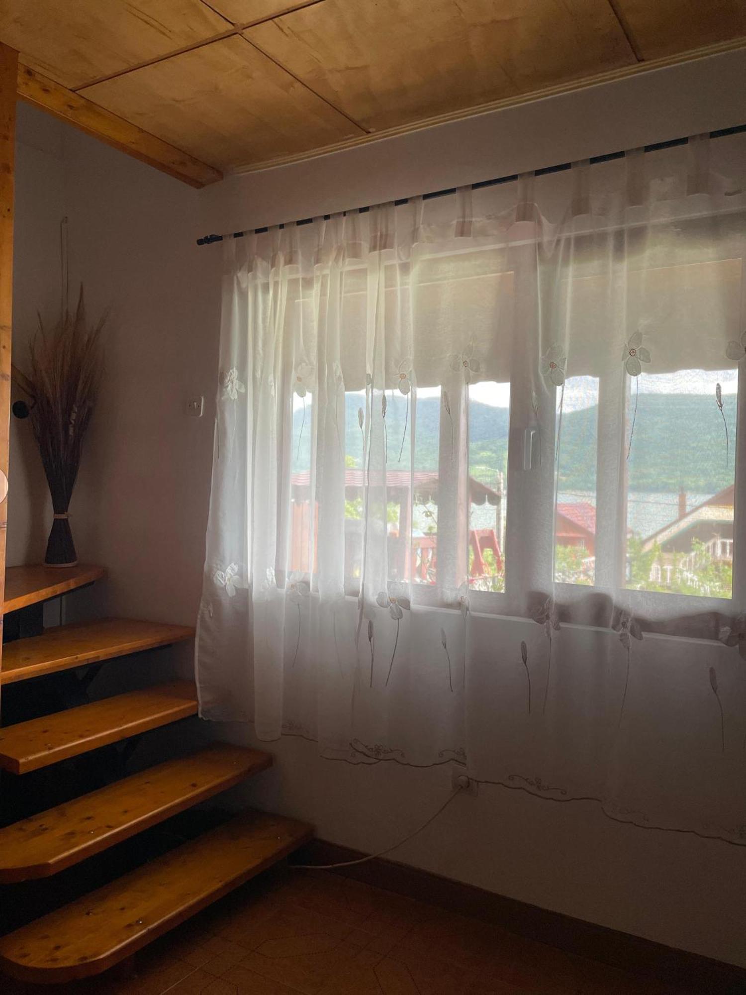 Casa Melania Villa Ieşelniţa Kültér fotó