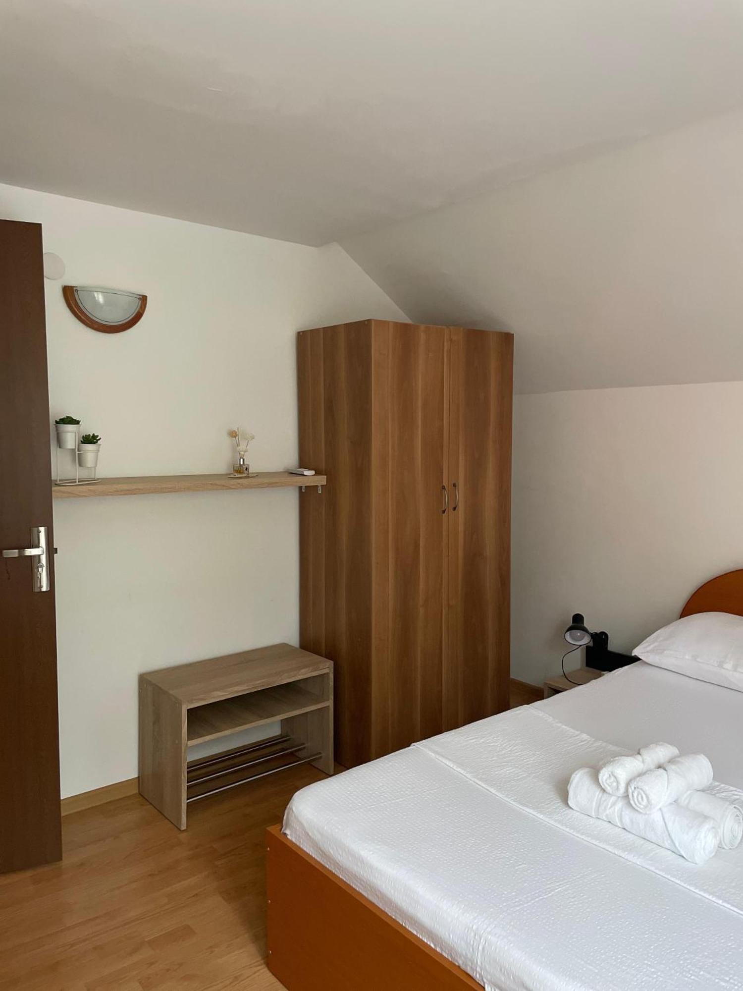 Casa Melania Villa Ieşelniţa Kültér fotó